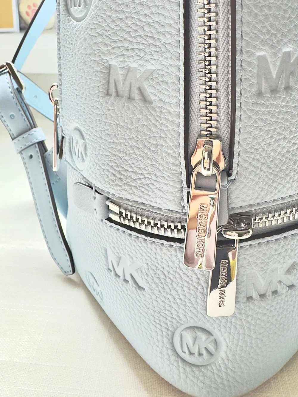 NWT🐬 Michael Kors Pale Ocen Rhea Medium Logo Debossed Backpack